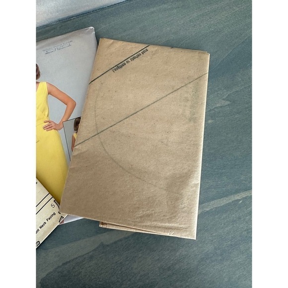 See and Sew Vintage Uncut Misses Dress Size 14/16/18 Pattern No 5299 - Picture 7 of 7